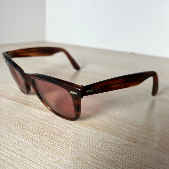 Vintage B&L Ray-Ban Wayfarer Sunglasses FRAMES ONLY Brown B&L 5024 READ - Picture 3 of 9
